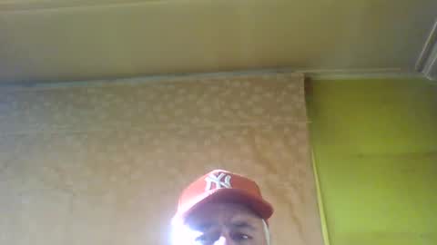 crmperez online show from March 8, 10:13 pm