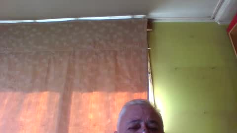 Snapshot of crmperez chatting on March 30, 6:42 pm crmperez online show from March 30, 6:42 pm