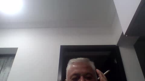 Snapshot of crmperez chatting on April 13, 10:37 pm crmperez online show from April 13, 10:37 pm