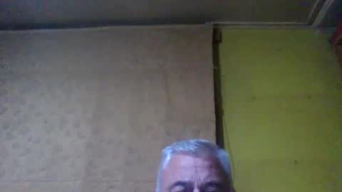 crmperez online show from June 18, 2:34 am