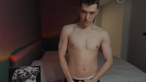 cronck52 online show from February 11, 8:14 pm