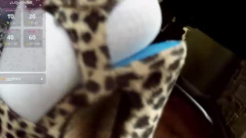 crossdresser krystal online show from March 1, 8:00 pm