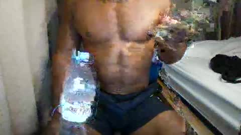 Snapshot of cruelworldxxx chatting on December 2, 12:38 am cruelworldxxx online show from December 2, 12:38 am