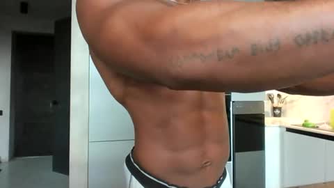 cruelworldxxx online show from February 15, 11:12 pm