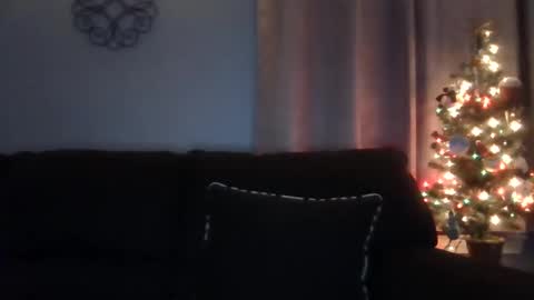 fun guy online show from December 13, 10:13 pm