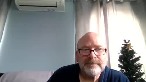 fun guy online show from April 25, 1:14 pm