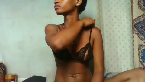 crush069 online show from November 20, 9:31 am