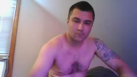 Snapshot of crush380 chatting on July 25, 3:53 pm Crush380 online show from July 25, 3:53 pm