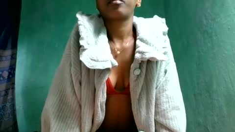 crushlove069 online show from July 17, 5:18 pm
