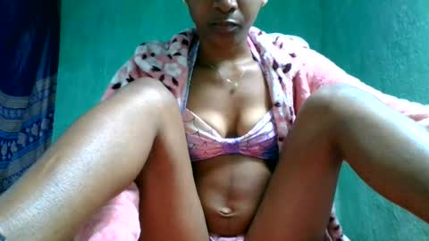 crushlove069 online show from August 3, 3:05 pm