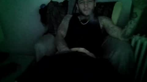 Snapshot of cruz815 chatting on December 15, 9:19 pm cruz815 online show from December 15, 9:19 pm