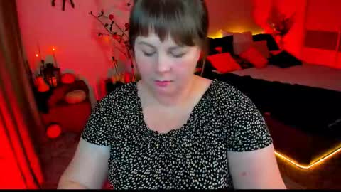 Anna online show from October 28, 9:17 pm