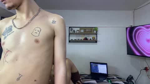 Snapshot of crystal5358 chatting on April 19, 12:04 pm crystal5358 online show from April 19, 12:04 pm
