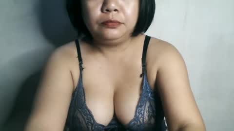 Crys online show from January 18, 1:08 pm