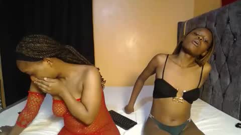 erica and Hami online show from October 16, 5:08 am