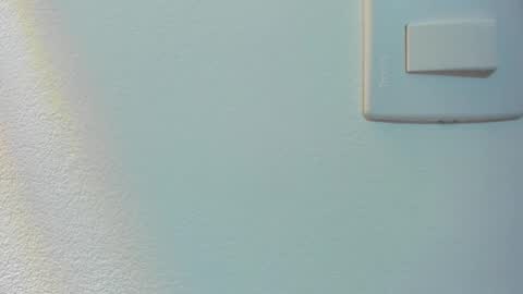 Snapshot of crystal_foster chatting on February 15, 3:36 am angie online show from February 15, 3:36 am