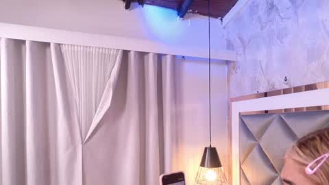 crystal_gilton online show from June 8, 11:54 am