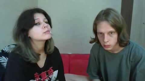 Crystal and Marcl online show from September 30, 6:46 pm