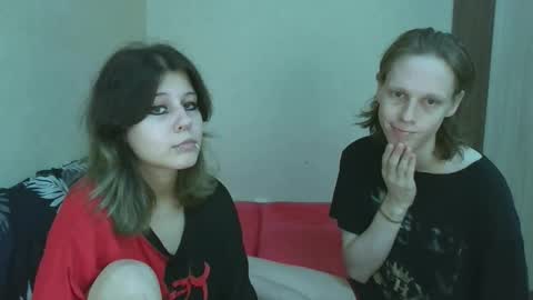 Crystal and Marcl online show from October 10, 9:03 pm