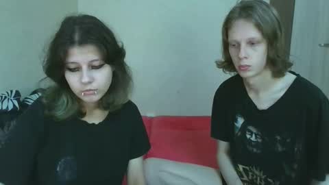 Crystal and Marcl online show from October 14, 1:23 pm