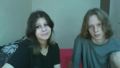 Snapshot of crystal_porn_love chatting on October 30, 2:46 am Crystal and Marcl online show from October 30, 2:46 am