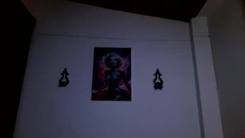 Crystal Blaze online show from June 9, 2:56 am
