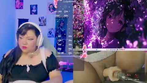 Snapshot of crystal_velvet01 chatting on July 12, 4:31 pm crystal online show from July 12, 4:31 pm