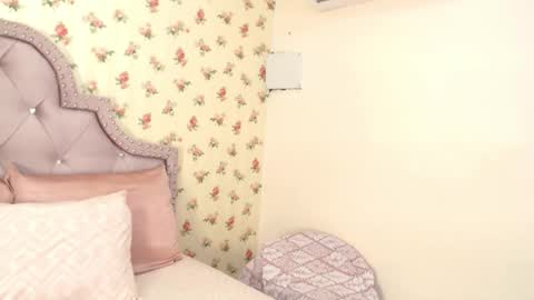 Milf Latina online show from April 7, 2:06 pm