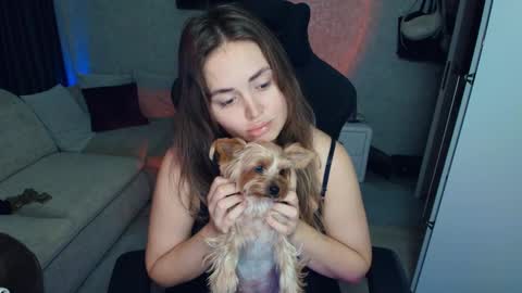 crystalemily online show from November 26, 8:10 pm