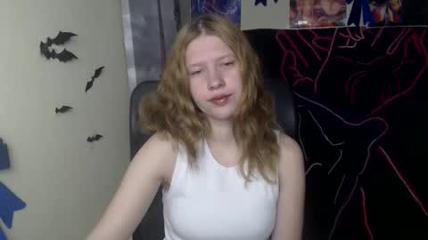 Stella online show from April 29, 6:39 am