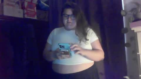 Snapshot of crystalizzzee chatting on March 12, 7:06 pm Herekittykitty69 online show from March 12, 7:06 pm