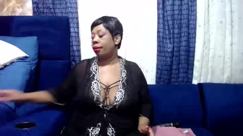 Snapshot of crystaljes chatting on February 20, 6:24 pm crystaljes online show from February 20, 6:24 pm