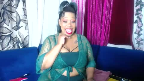 Snapshot of crystaljes chatting on July 28, 6:53 pm crystaljes online show from July 28, 6:53 pm