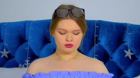 Crystal online show from December 29, 1:17 pm