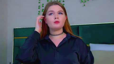 Crystal online show from March 12, 6:44 pm