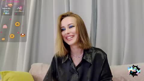 Snapshot of crystalmoon___ chatting on February 21, 10:59 pm crystalmoon___ online show from February 21, 10:59 pm