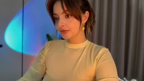 Snapshot of crystalnova_ chatting on July 9, 1:31 am Kristina online show from July 9, 1:31 am