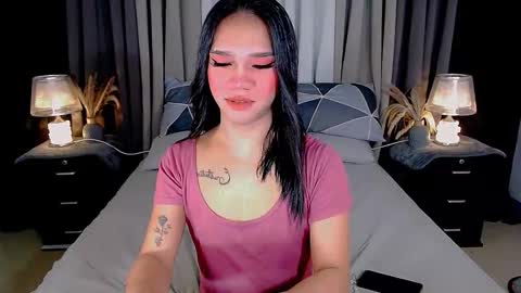Snapshot of crytastal_lust1212 chatting on September 22, 9:22 am bea takashi online show from September 22, 9:22 am