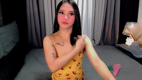 Snapshot of crytastal_lust1212 chatting on October 11, 9:08 am bea takashi online show from October 11, 9:08 am