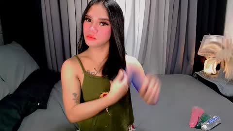 bea takashi  online show from November 7, 9:31 am