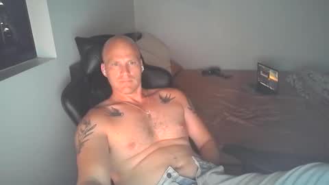 ct250787 online show from March 11, 11:27 am