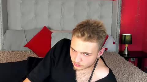 ctrlz_ online show from August 8, 1:57 pm