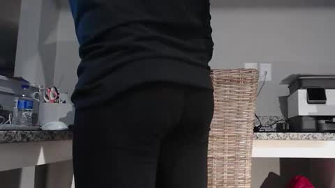 Cubantoo online show from February 23, 12:30 am