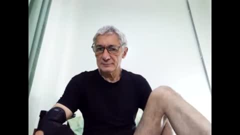 BIG UNCUT HARD COCK online show from February 18, 2:05 am