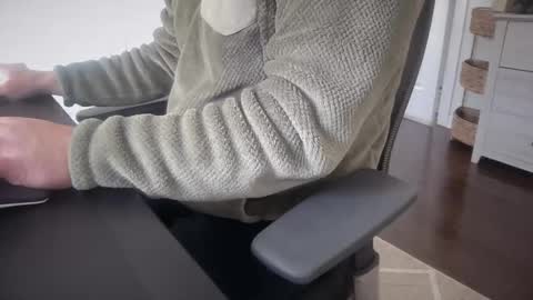 Snapshot of cuckgriff23 chatting on February 9, 5:06 pm cuckgriff23 online show from February 9, 5:06 pm