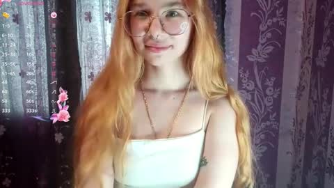 Snapshot of cucumber_kringe chatting on October 20, 7:20 am Sia online show from October 20, 7:20 am