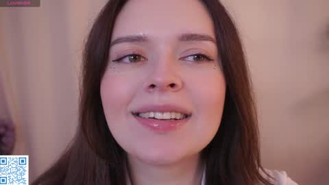 Snapshot of cuddlebyyou chatting on October 24, 4:14 pm Ellie online show from October 24, 4:14 pm