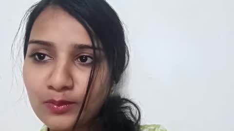 Snapshot of cuddlemuffins_3110 chatting on December 5, 11:30 am cuddlemuffins online show from December 5, 11:30 am