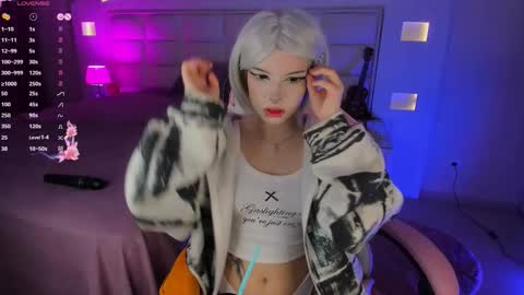 Snapshot of cuddly_kitten chatting on September 27, 10:26 pm Cuddly Kitten online show from September 27, 10:26 pm