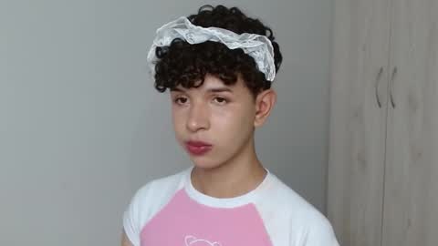 Cuddly online show from February 15, 4:12 pm